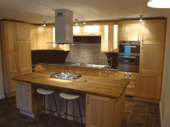 Kitchen & Island Unit